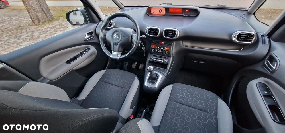 Citroën C3 Picasso HDi 90 FAP Exclusive - 8