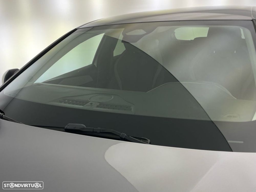 Peugeot 308 1.6 Hybrid Allure e-EAT8 - 19