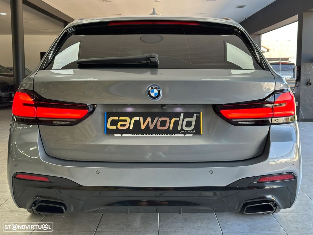 BMW 530 e Pack M — fotografia 4