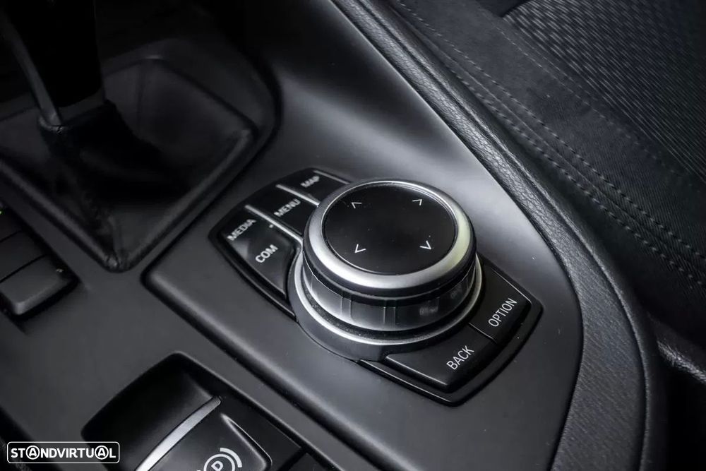 BMW X1 16 d sDrive Auto - 21