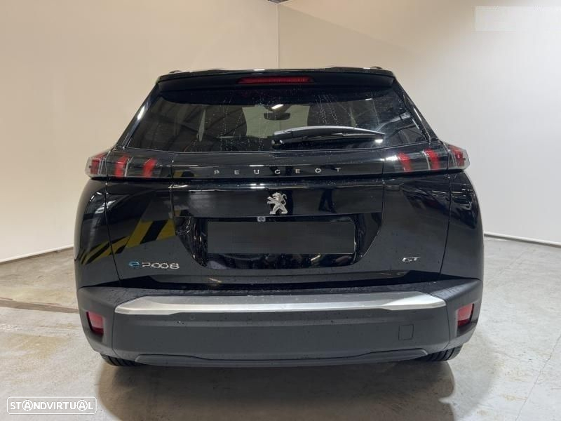 Peugeot e-2008 50 kWh GT - 8