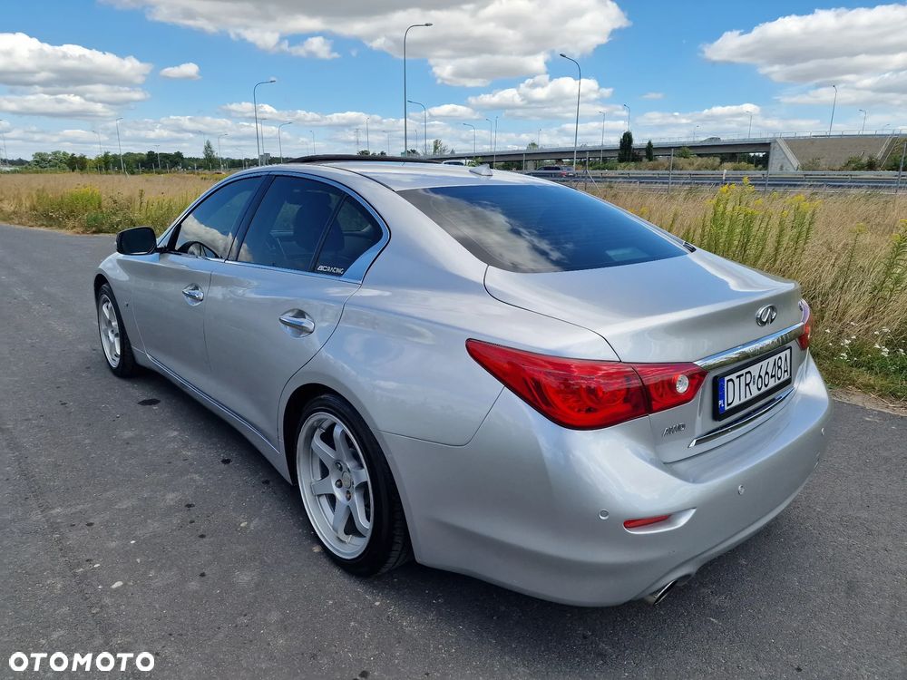 Infiniti Q50 - 16