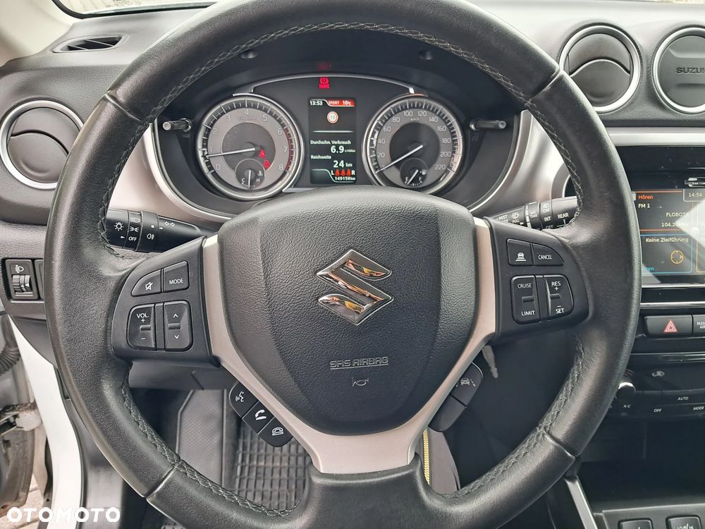 Suzuki Vitara - 32