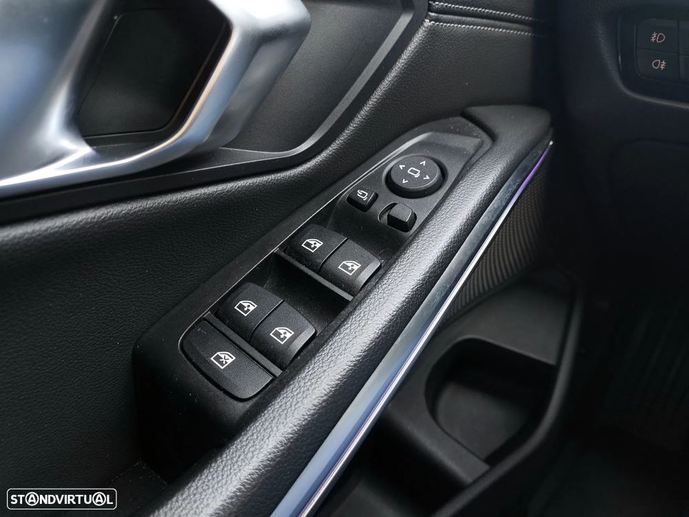 BMW 320 d Line Sport Auto - 29