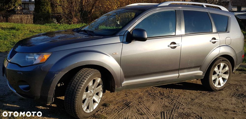 Mitsubishi Outlander 2007 photo 2
