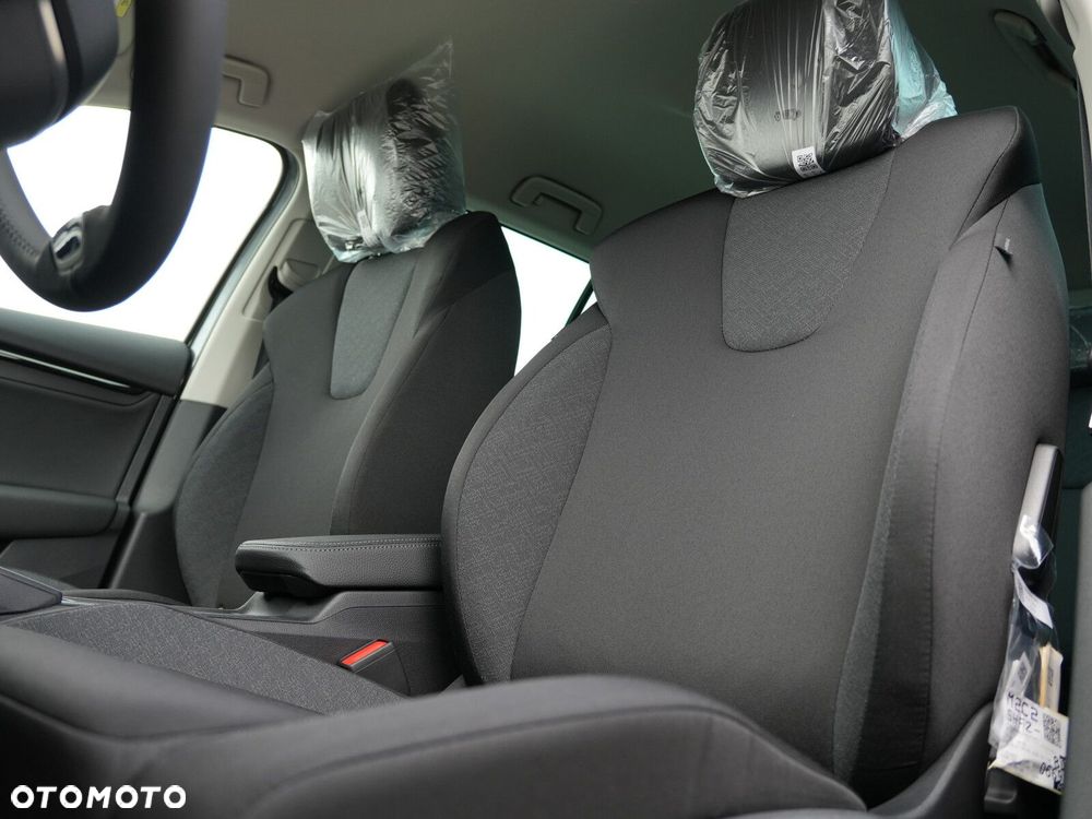 Skoda Octavia 1.5 TSI mHEV Drive Essence DSG - 24