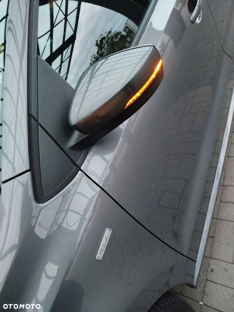 Volkswagen Polo - 35