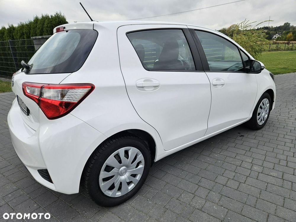 Toyota Yaris - 5