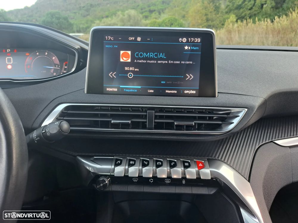 Peugeot 5008 1.5 BlueHDi Active Pack EAT8 - 27