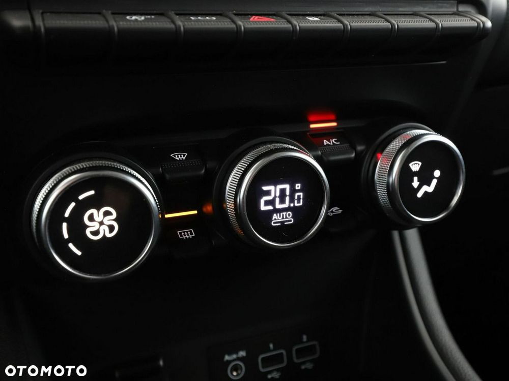 Renault Captur 1.0 TCe Intens - 28
