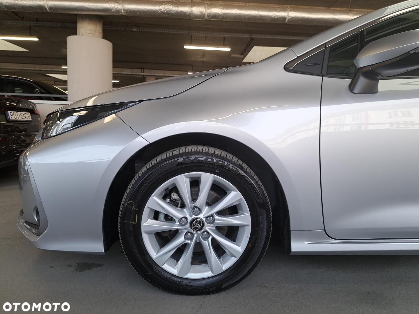 Toyota Corolla - 35