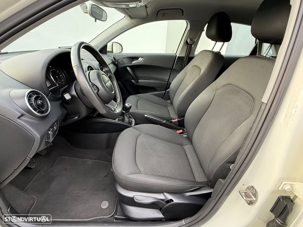 Audi A1 Sportback 1.6 TDI Advance - 16