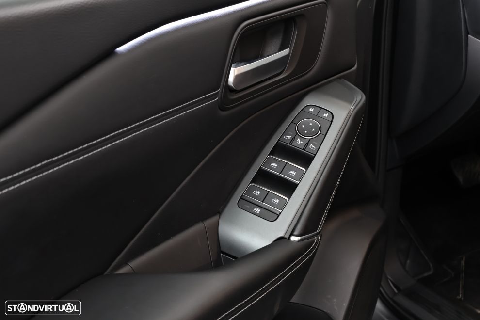 Nissan Qashqai 1.3 DIG-T N-Connecta Xtronic - 25