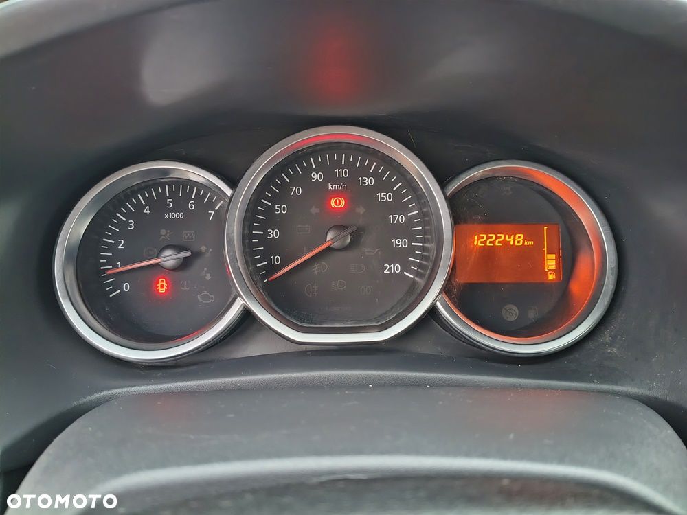 Dacia Logan TCe 90 S&S Laureate - 35