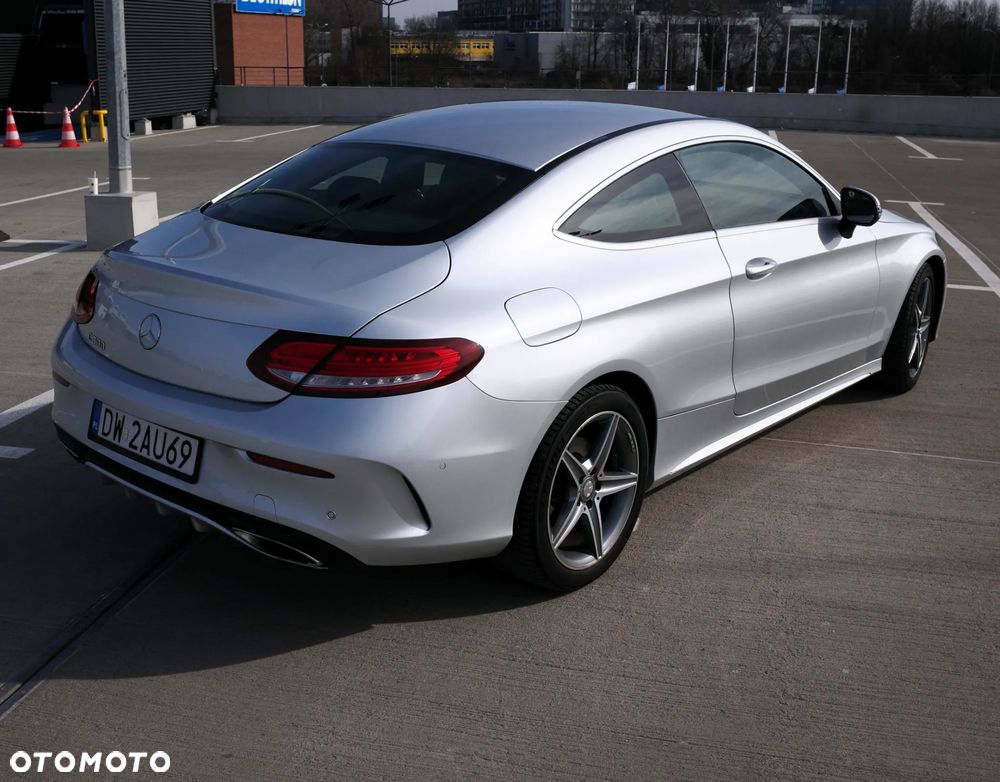 Mercedes-Benz Klasa C 300 7G-TRONIC - 7