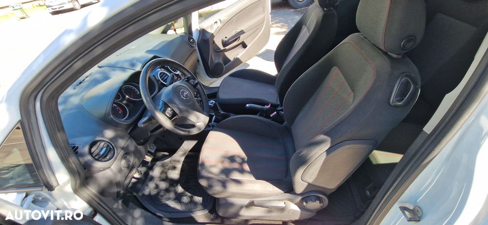 Opel Corsa - 10