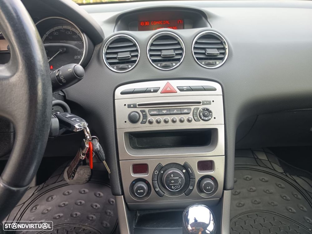 Peugeot 308 SW 1.6 e-HDi Active 2-Tronic - 14