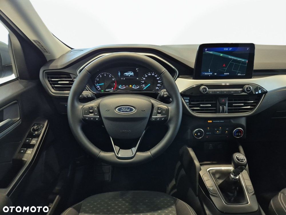 Ford Kuga - 10