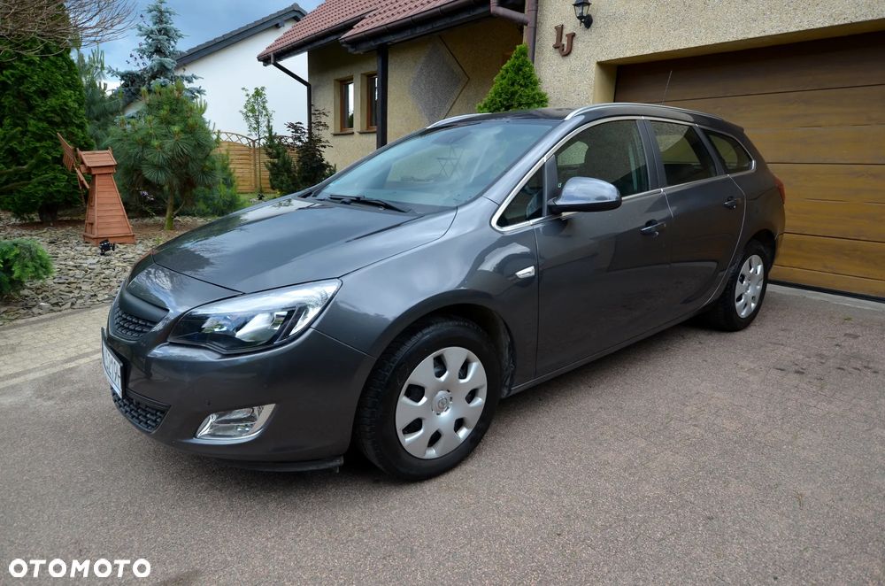 Opel Astra 1.4 T Cosmo - 2