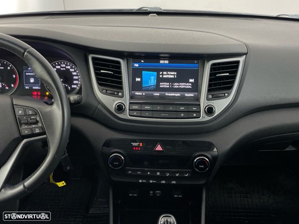 Hyundai Tucson 1.7 CRDi Premium - 15