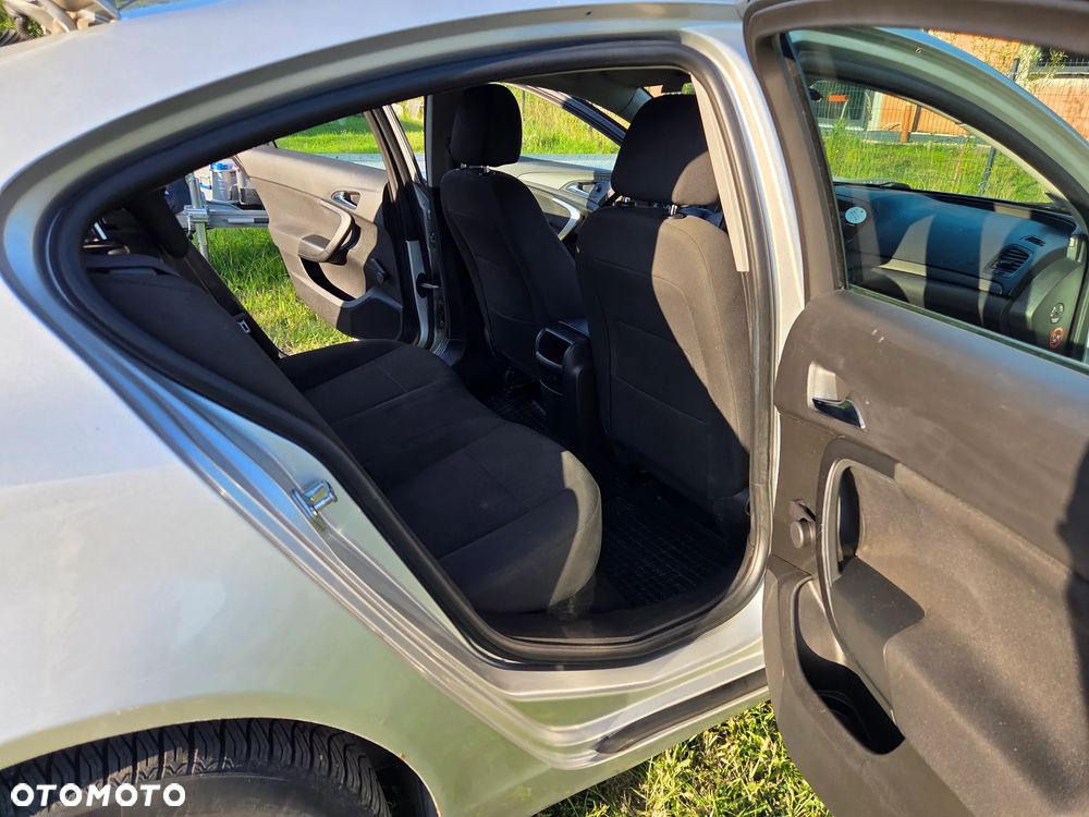 Opel Insignia 2.0 CDTI - 6