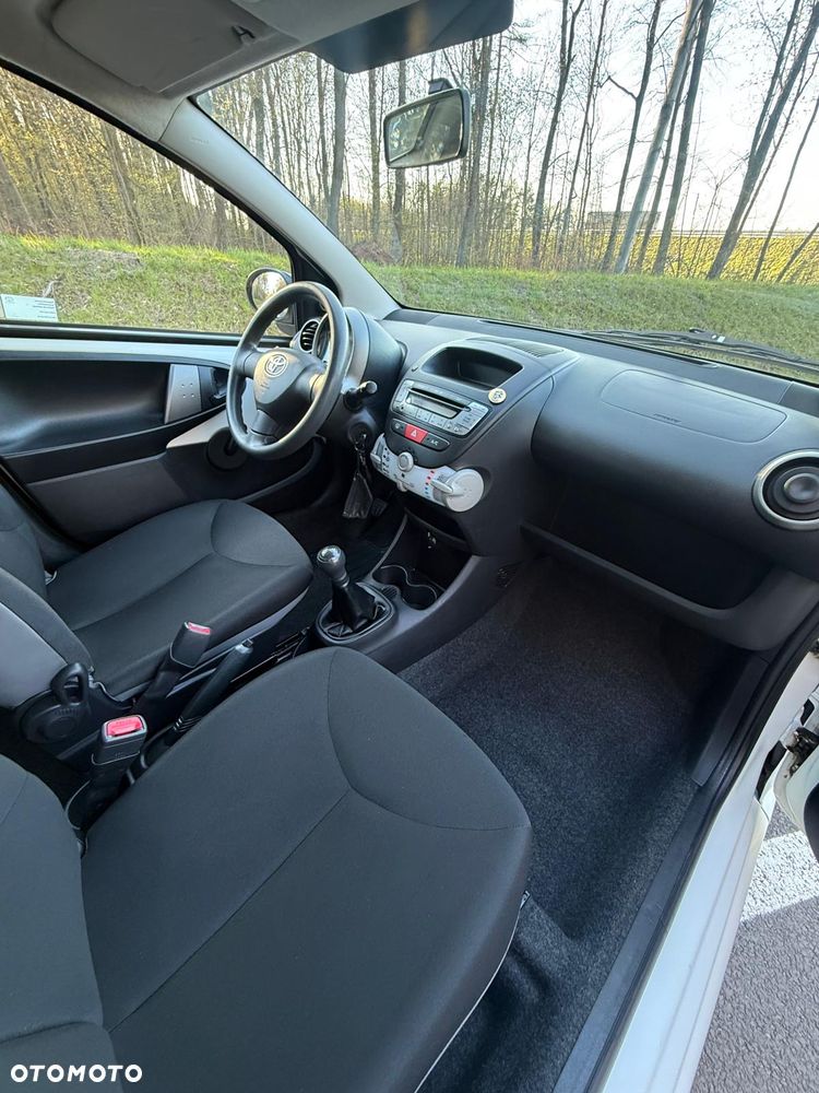 Toyota Aygo 1.0 VVT-i Sprint - 28