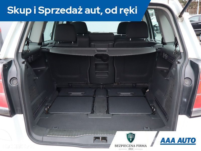Opel Zafira - 14