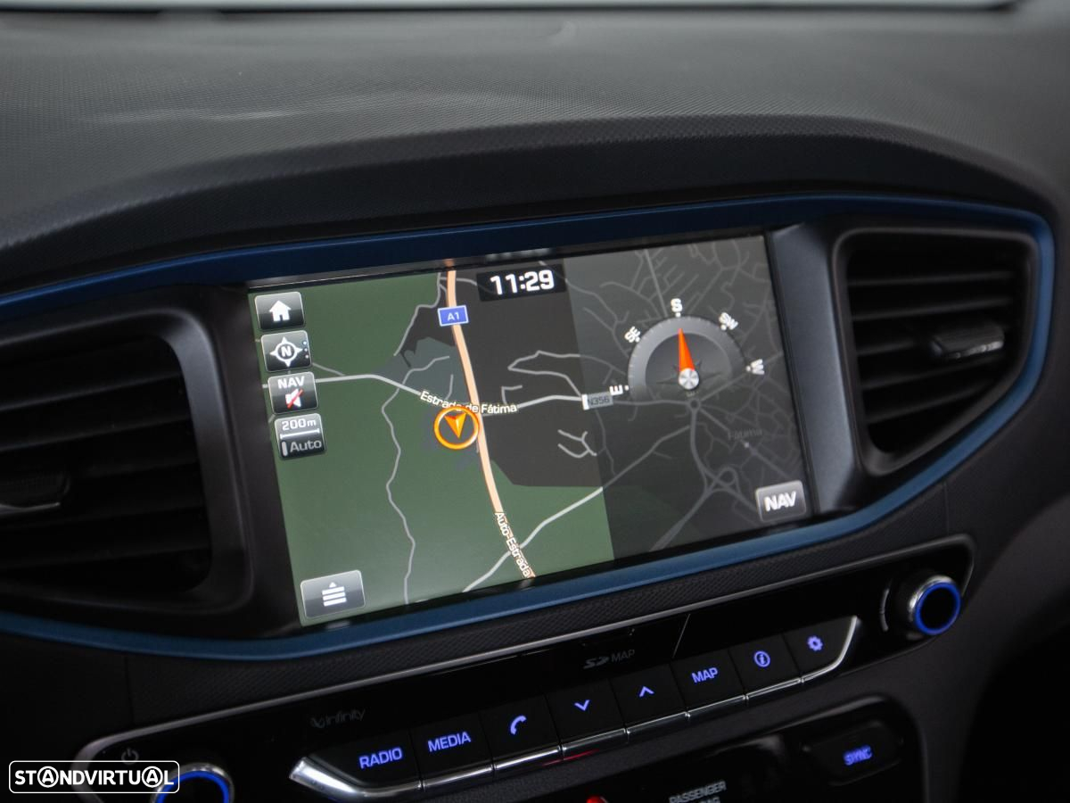 Hyundai Ioniq 1.6 GDI HEV Hybrid Tech - 21