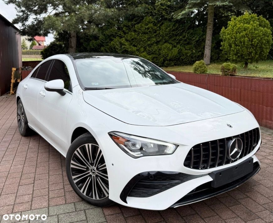 Mercedes-Benz CLA 250 Progressive 7G-DCT - 1