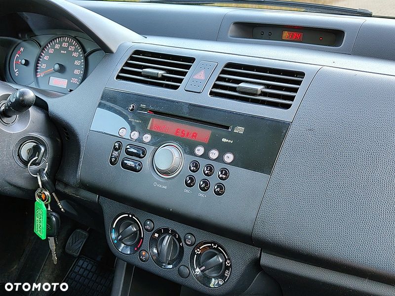 Suzuki Swift 1.3 Comfort - 22