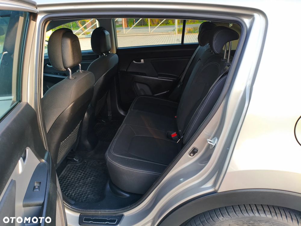 Kia Sportage 1.7 CRDI L 2WD - 9