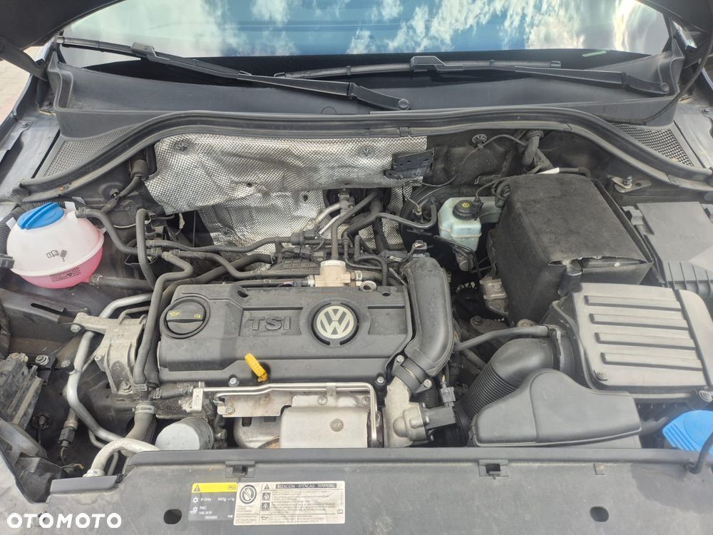 Volkswagen Tiguan - 17