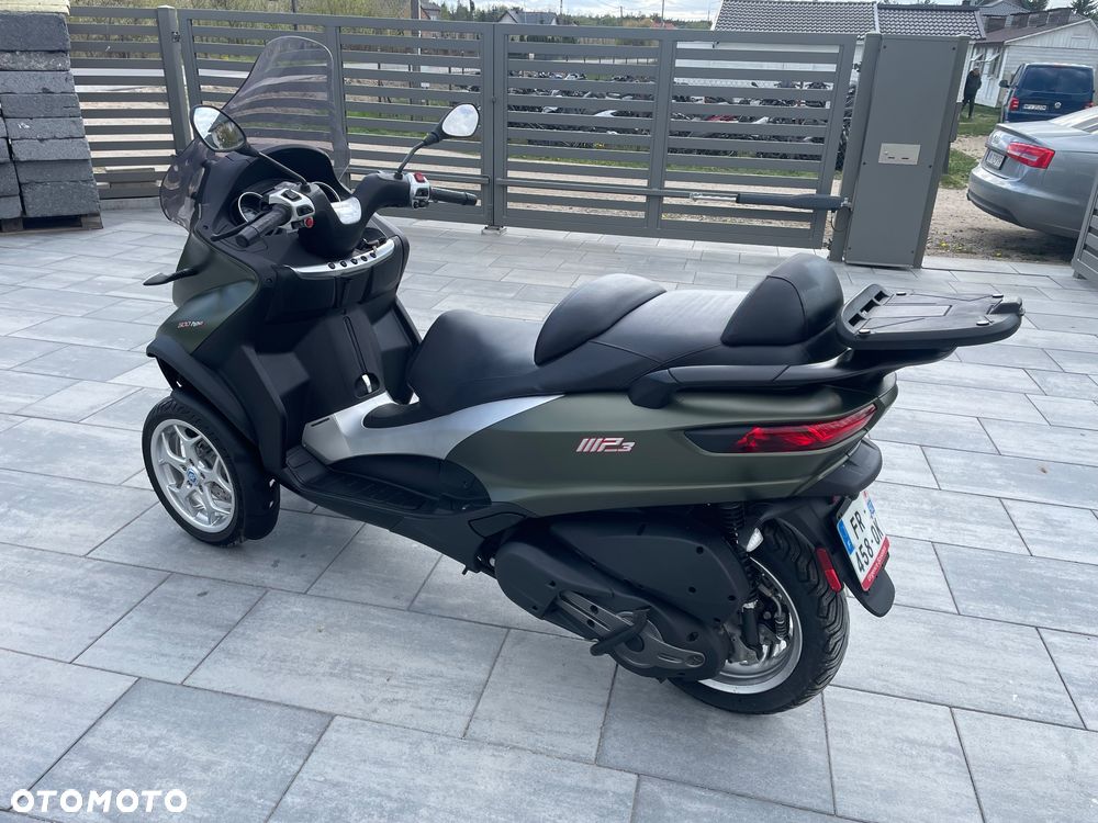 Piaggio MP-3 - 22