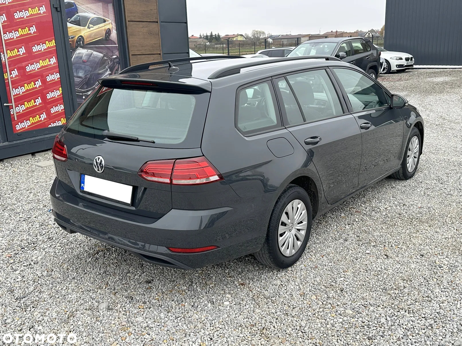 Volkswagen Golf VII 1.6 TDI BMT Comfortline - 4