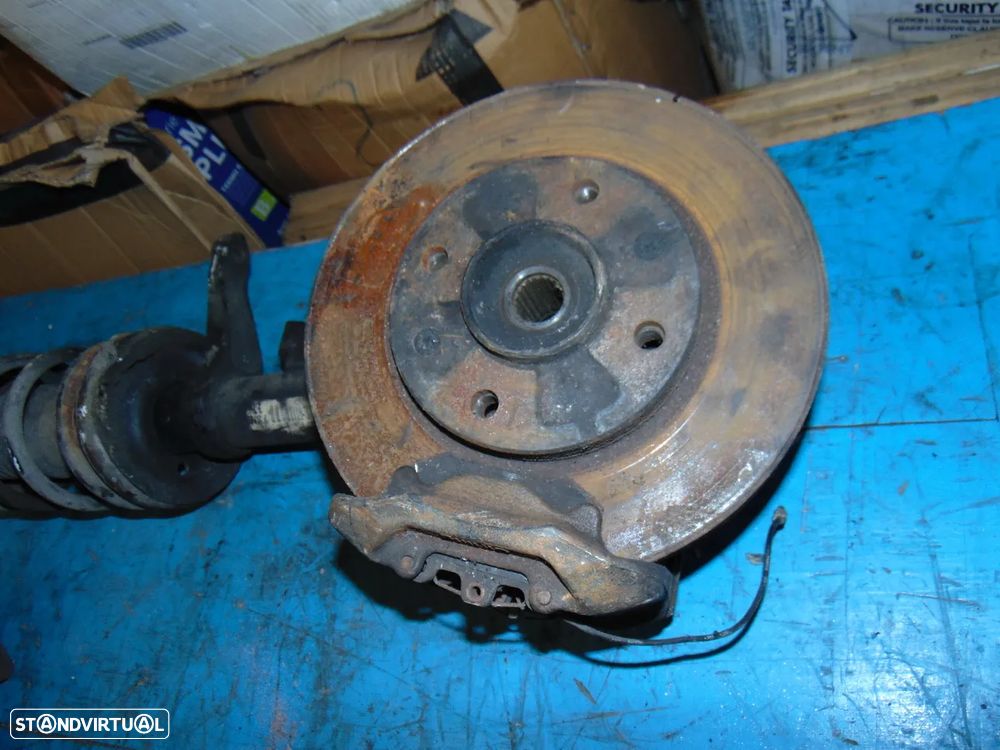 Citroen AX GTI torres suspensão - 7