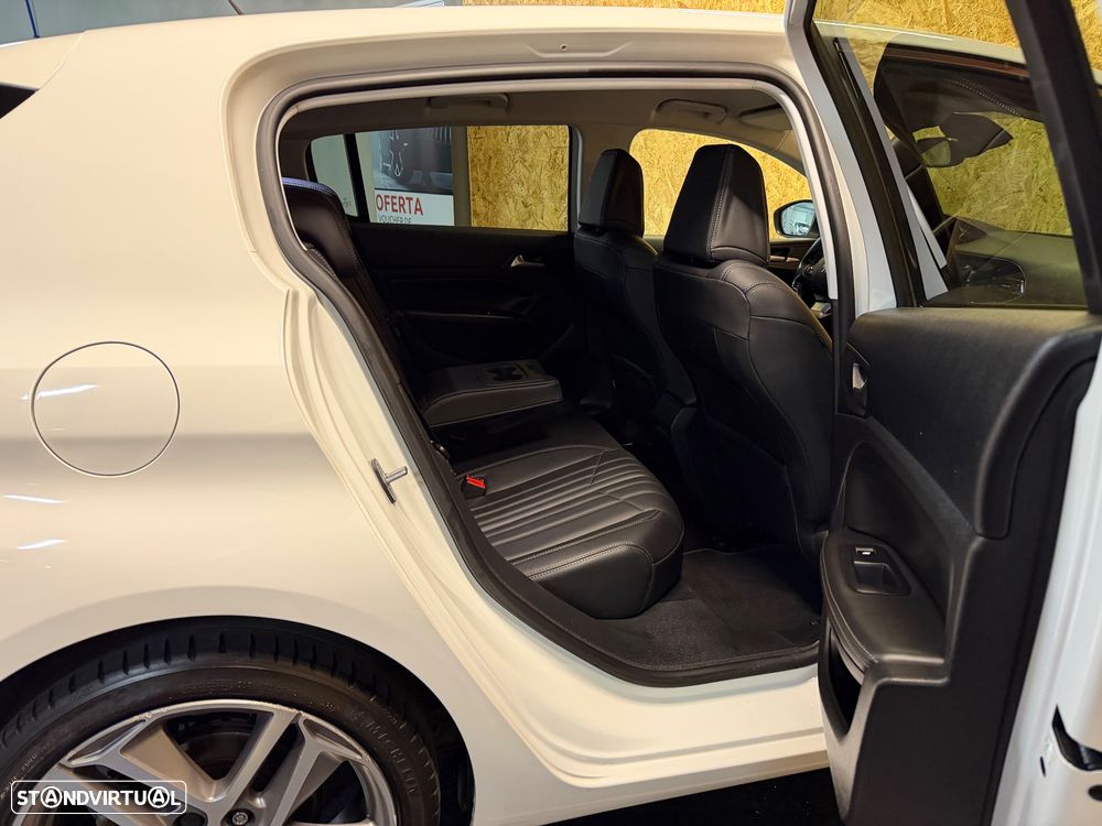 Peugeot 308 130 e-THP Stop & Start Allure - 11