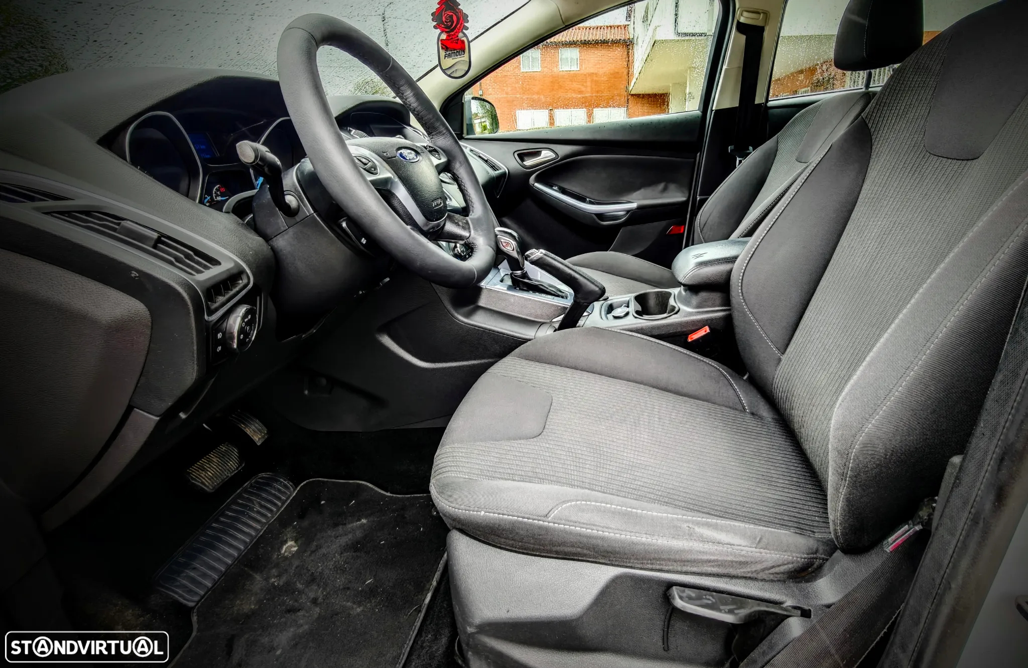 Ford Focus 2.0 TDCi Aut. ST - 10