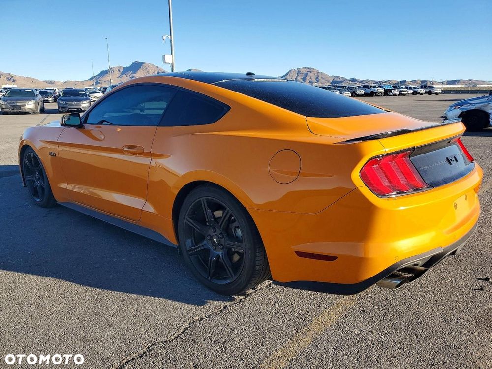 Ford Mustang 5.0 V8 GT - 3