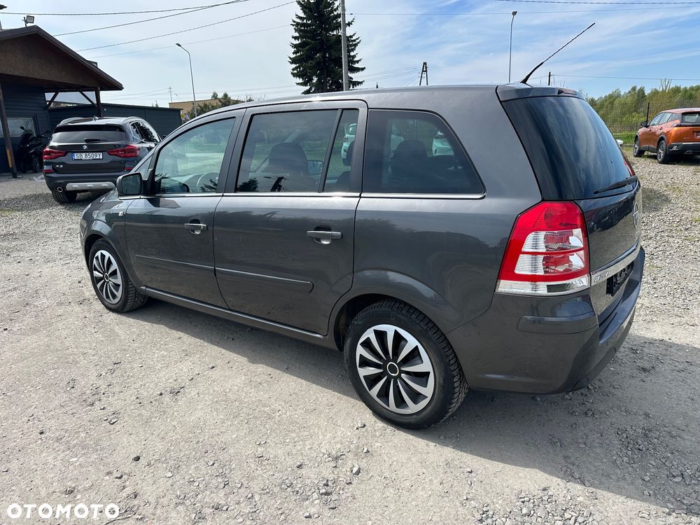 Opel Zafira 1.7 CDTI ecoFLEX Family - 10