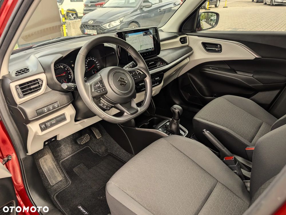 Suzuki Swift 1.2 Dualjet SHVS Elegance CVT - 11