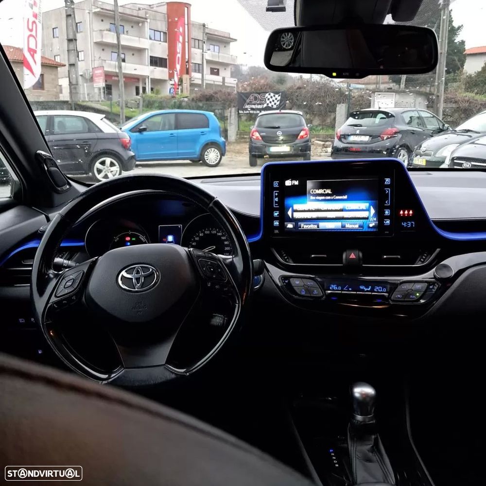 Toyota C-HR 1.8 HSD Lounge - 10