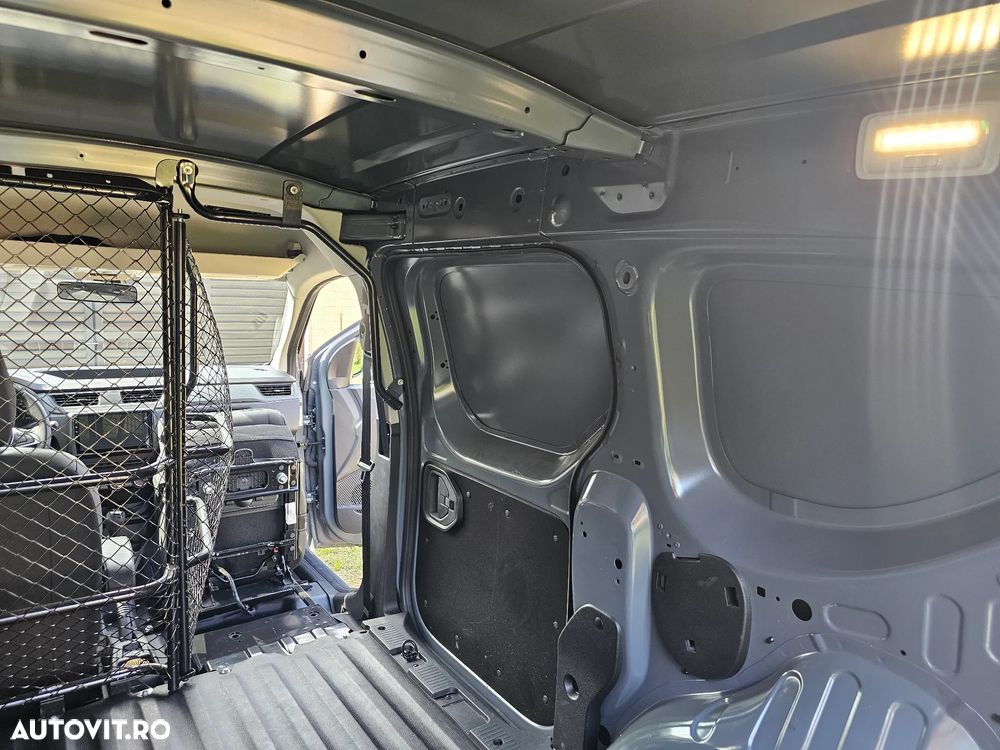 Renault Express - 4