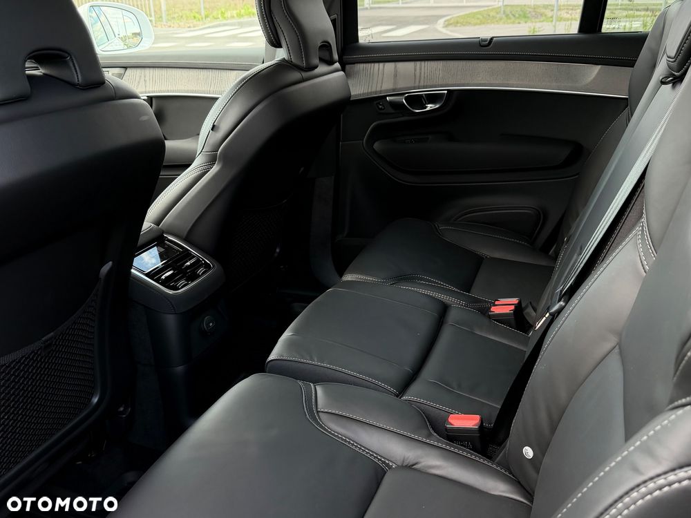 Volvo XC 90 - 11