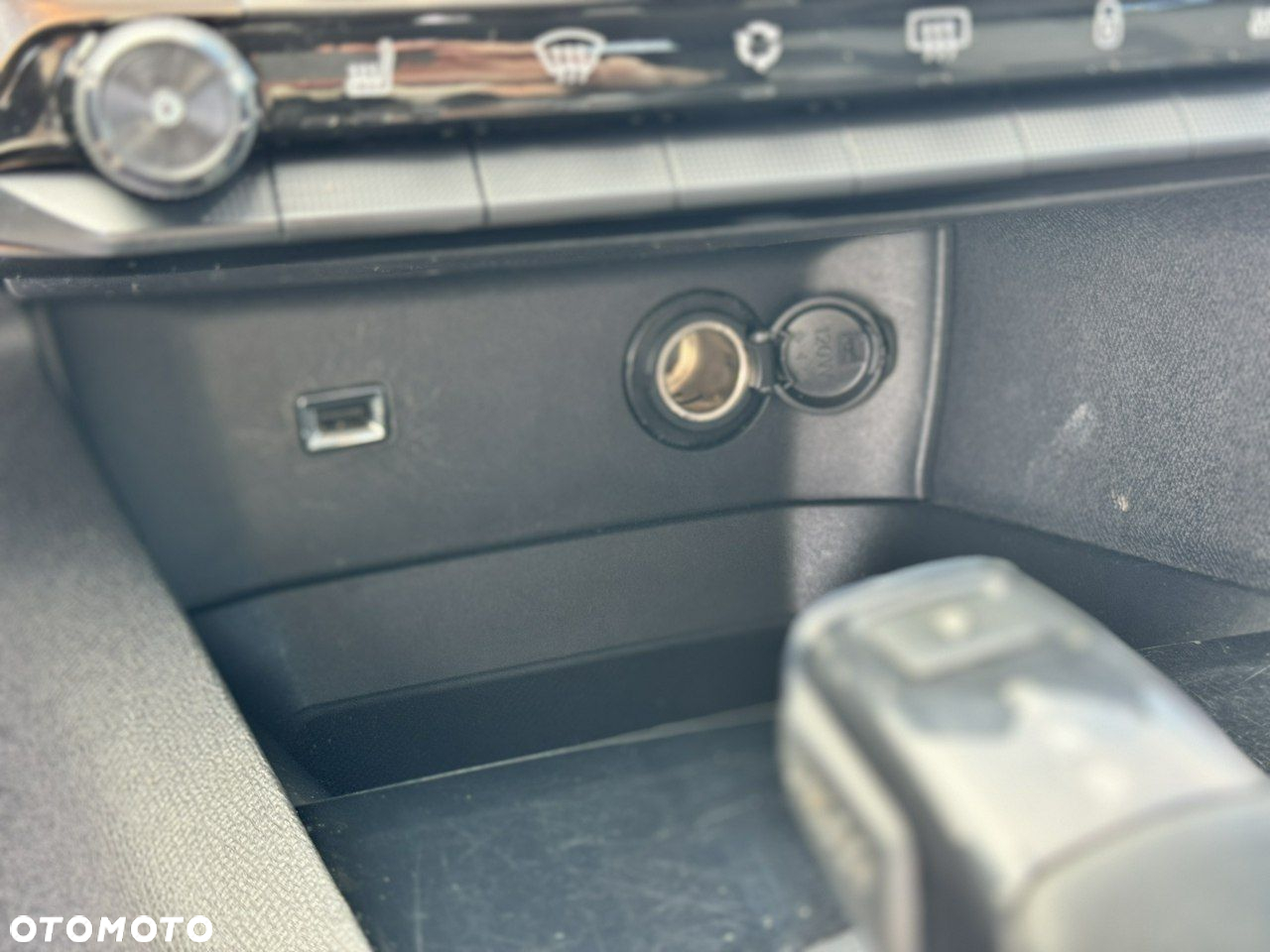 Peugeot 3008 - 22