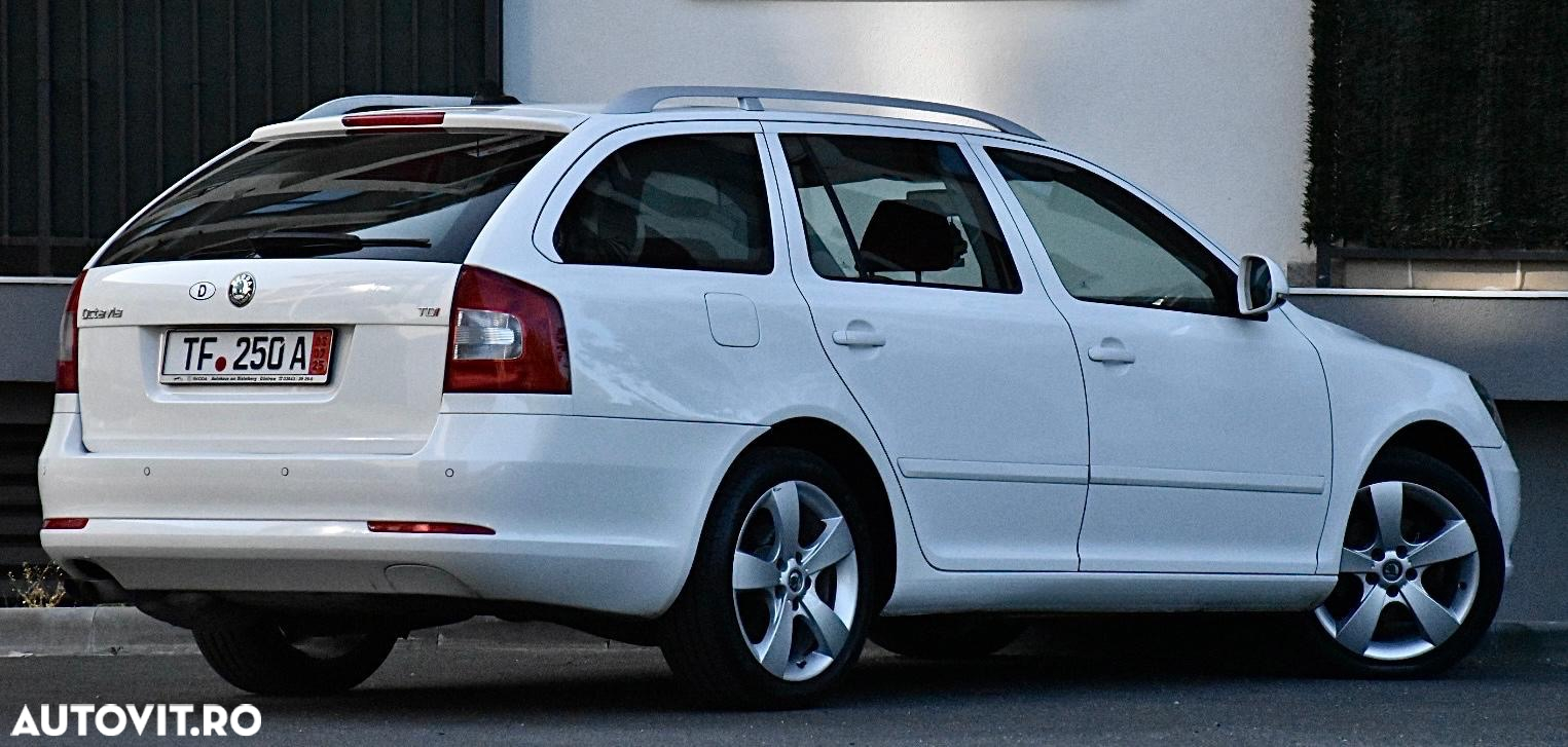Skoda Octavia 2.0 TDI Elegance - 7