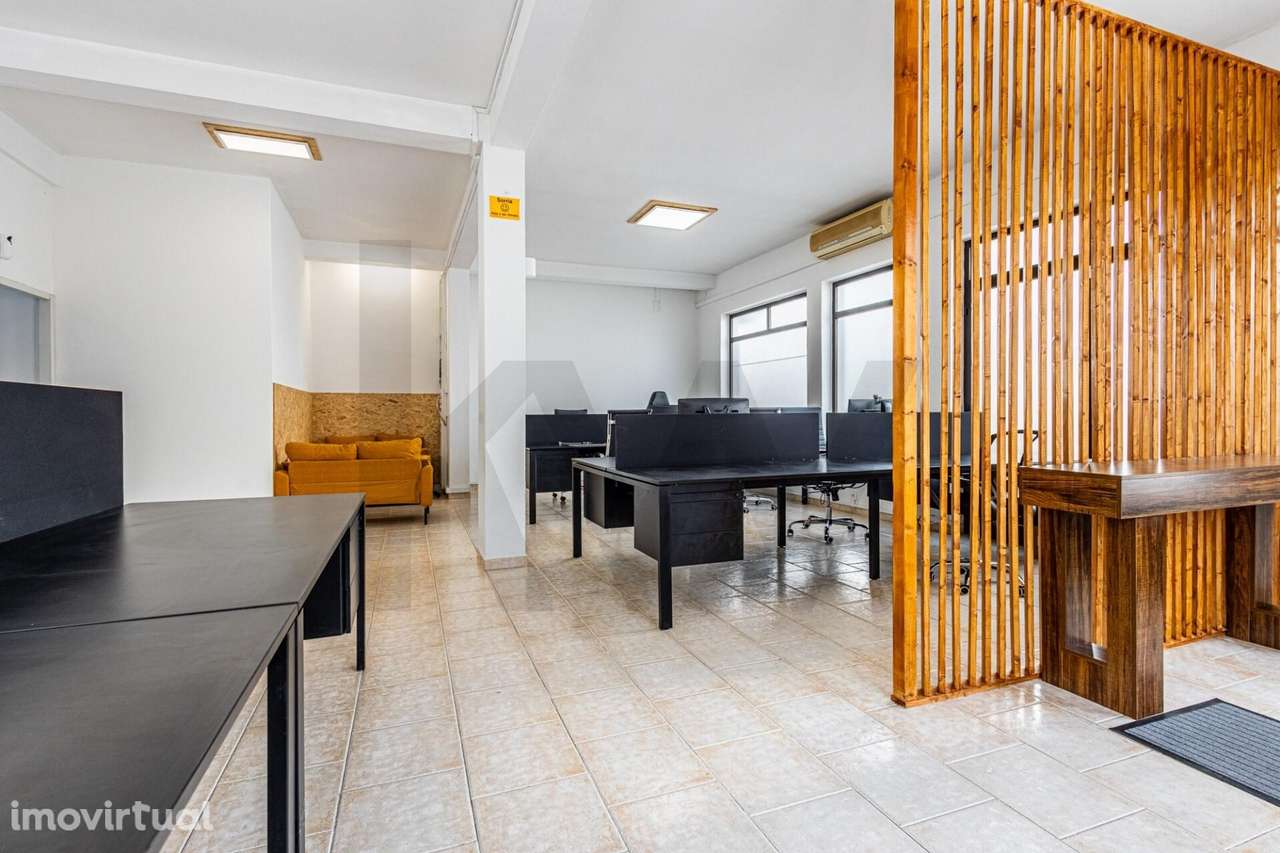 Espaço comercial para arrendamento em Almeirim - Grande imagem: 4/25