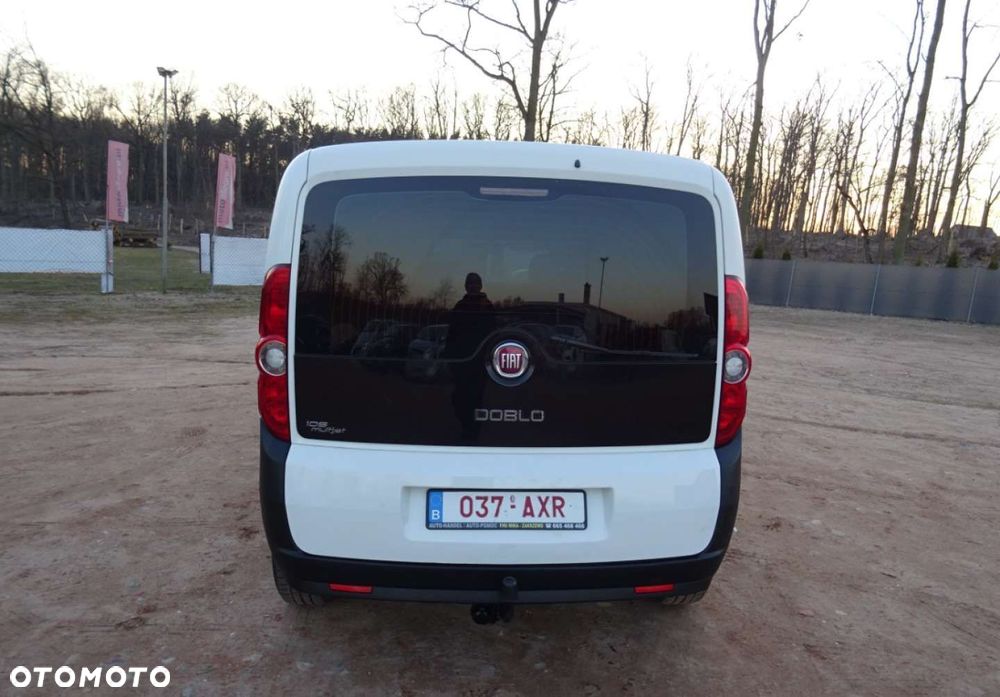 Fiat Doblo - 8
