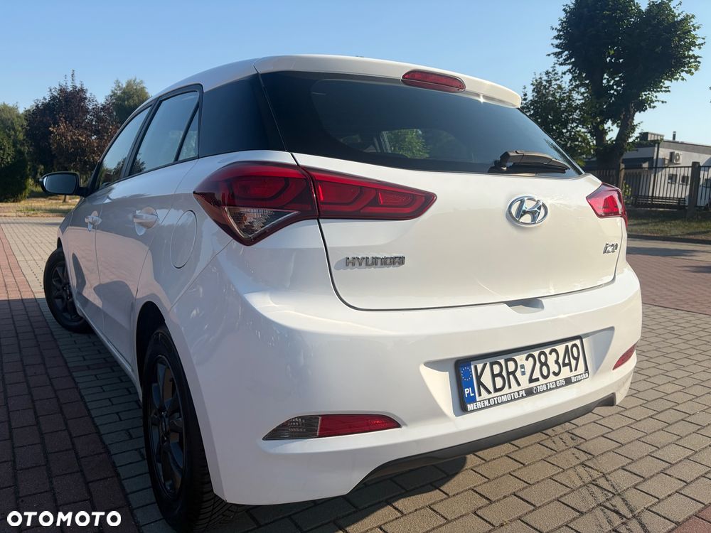 Hyundai i20 1.2 YES - 15
