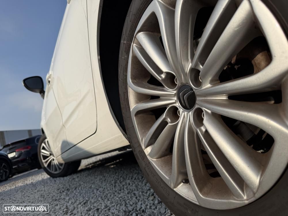 Citroën C4 1.6 BlueHDi Feel EAT6 - 6