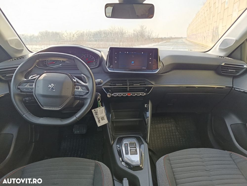 Peugeot 208 1.2 L PureTech STT EAT8 Active Pack - 8